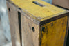 黄色い森永牛乳の鉄板加工木箱