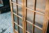 モールガラスと格子造作扉の戸棚