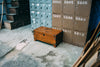 海外製の宝箱の形の木箱（ブランケットボックス／コファ）